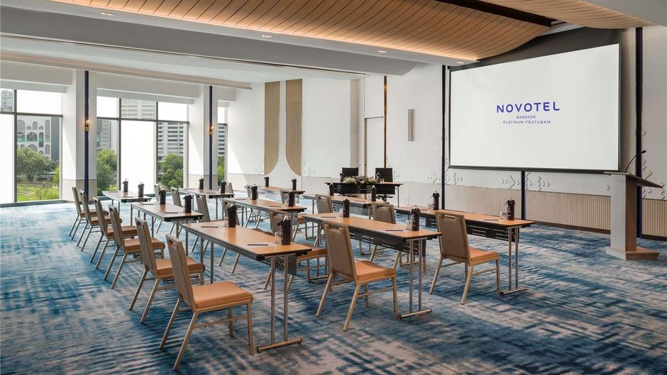 Novotel Bangkok Platinum Meeting