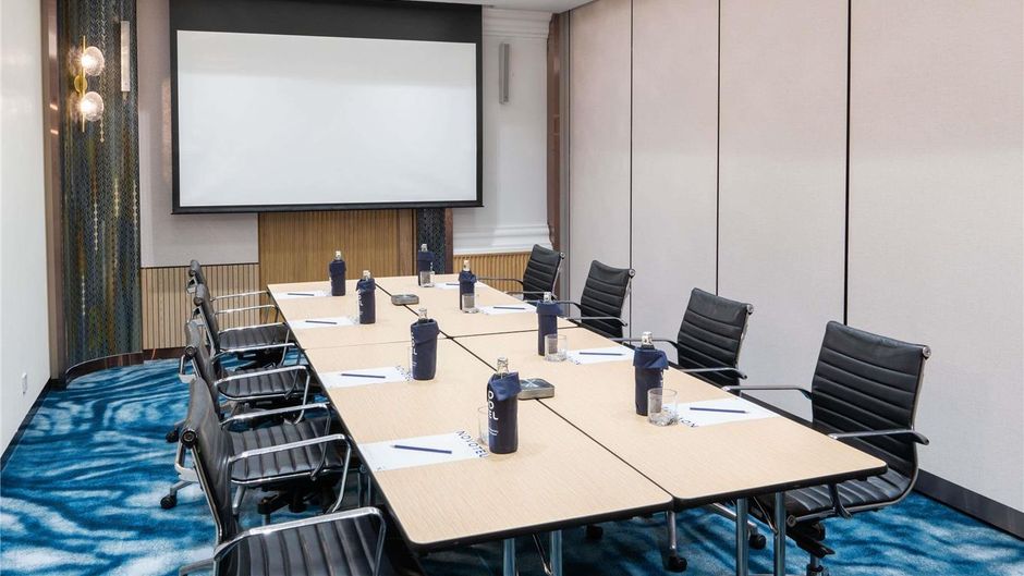 Novotel Bangkok Platinum Meeting