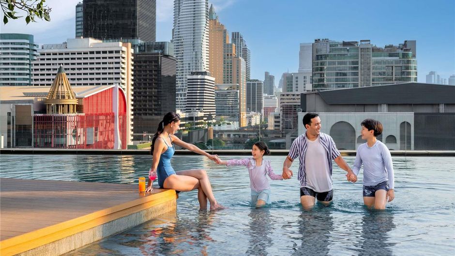 Novotel Bangkok Platinum Exterior