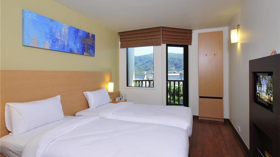 Hotel Ibis Phuket Kata Room