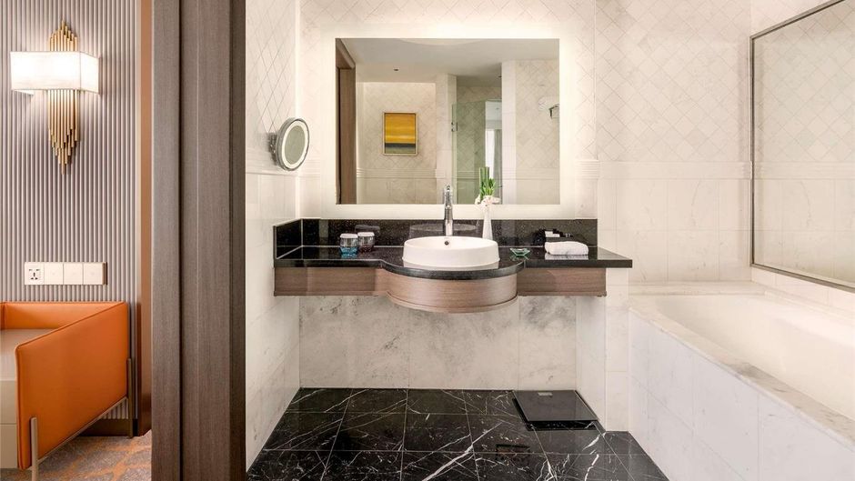 Pullman Shanghai Central Suite