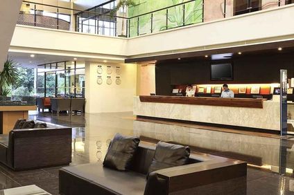 Novotel Manado Golf Resort & Conv Ctr