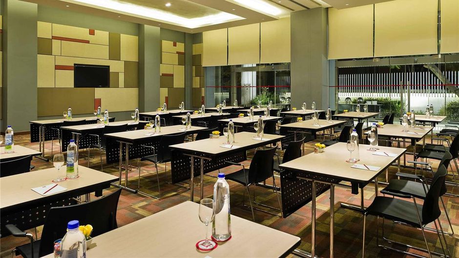 Ibis Nashik Hotel Meeting