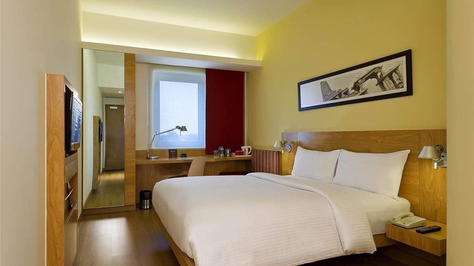 Ibis Nashik Hotel Room