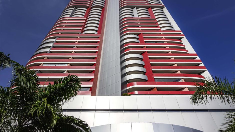 Mercure Boulevard Exterior
