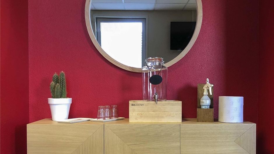 Ibis Saint Genis Pouilly Geneve Other