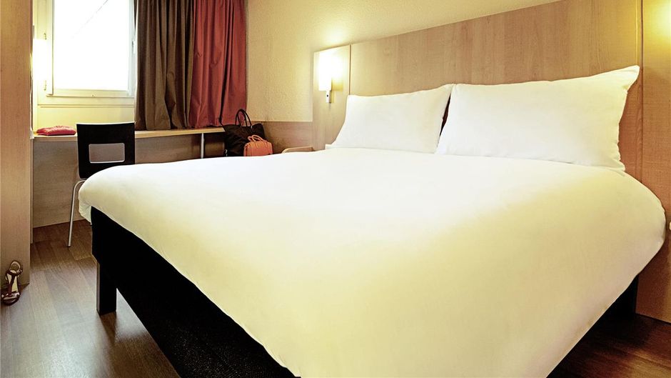 Hotel Ibis Loriol Le Pouzin Room