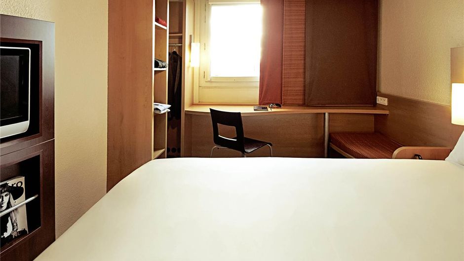 Hotel Ibis Loriol Le Pouzin Room