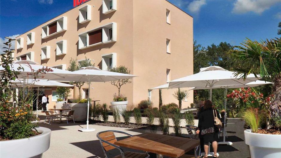 Hotel Ibis Loriol Le Pouzin Exterior