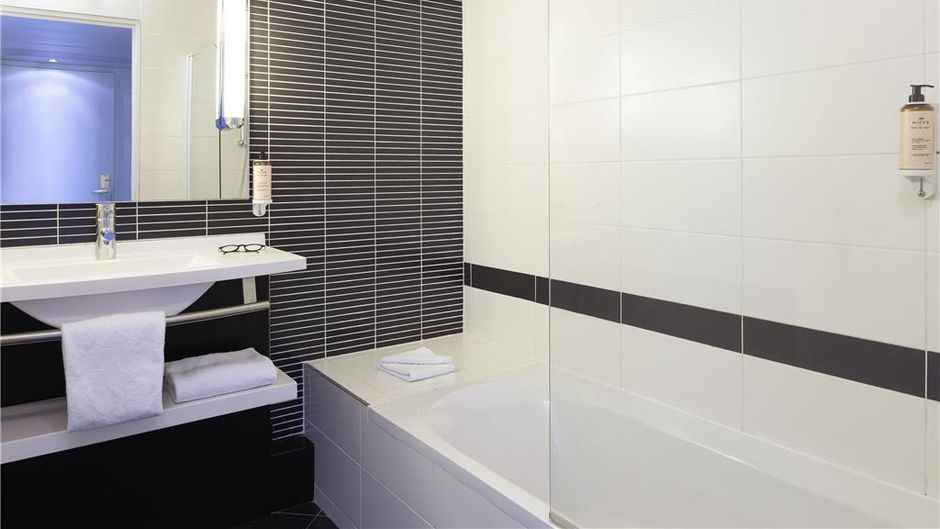 Novotel Bordeaux Gare Room