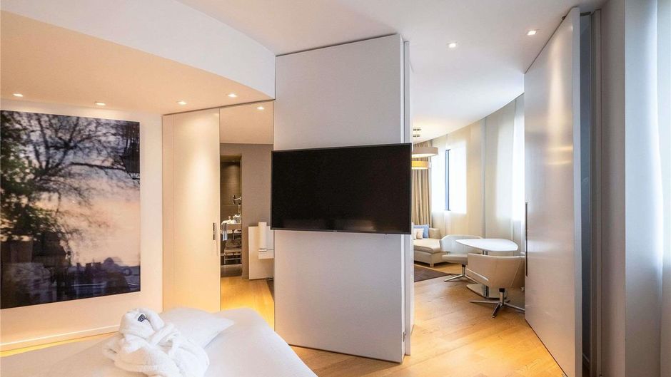 Pullman Brussels Centre Midi Suite