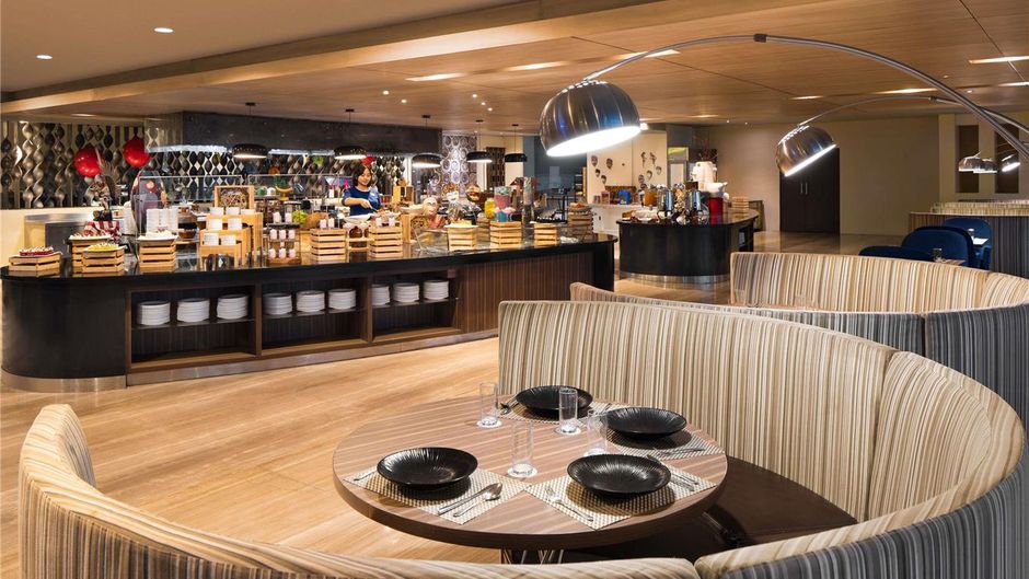 Novotel Jakarta Gajah Mada Restaurant