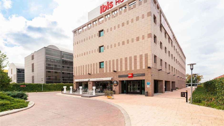 ibis Madrid Alcala de Henares la Garena Exterior