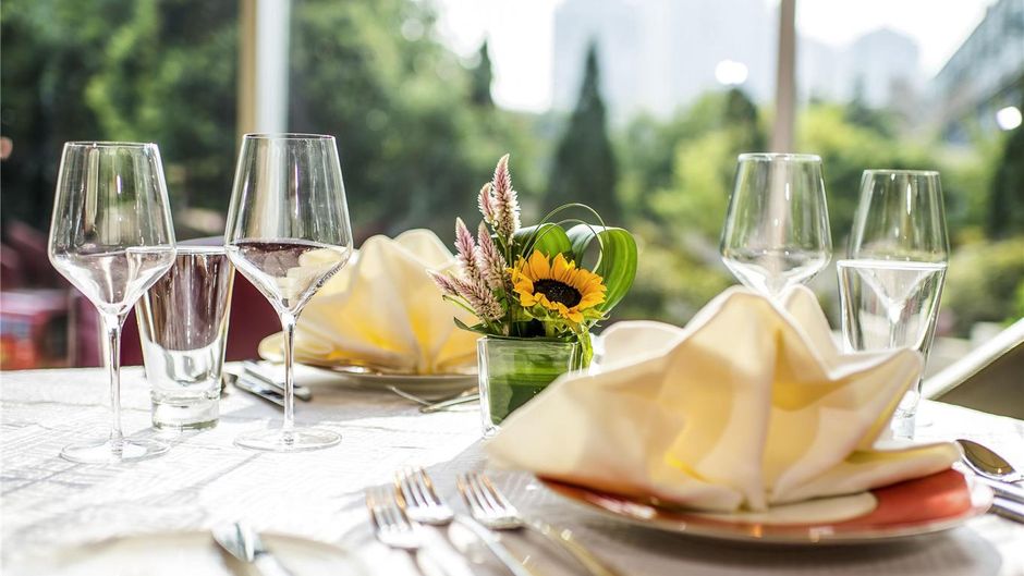 Pullman Linyi Lushang Restaurant