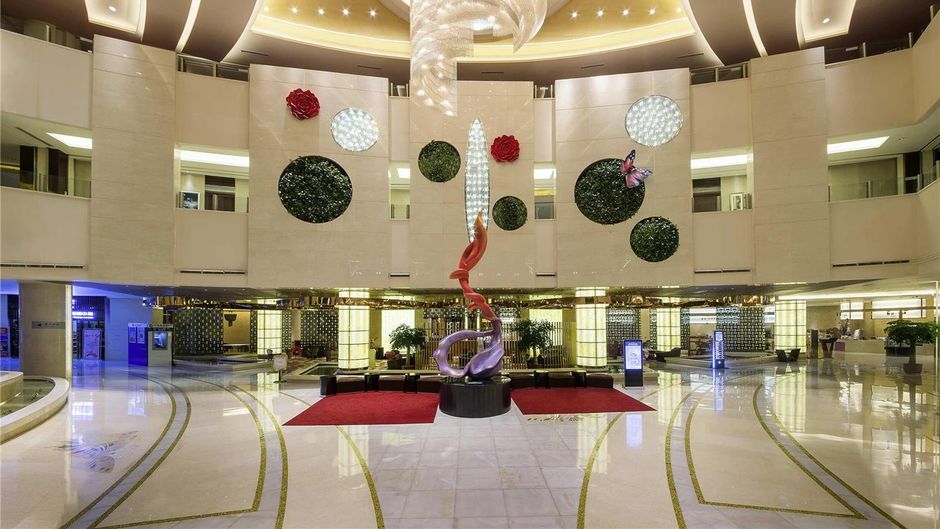 Pullman Linyi Lushang Exterior