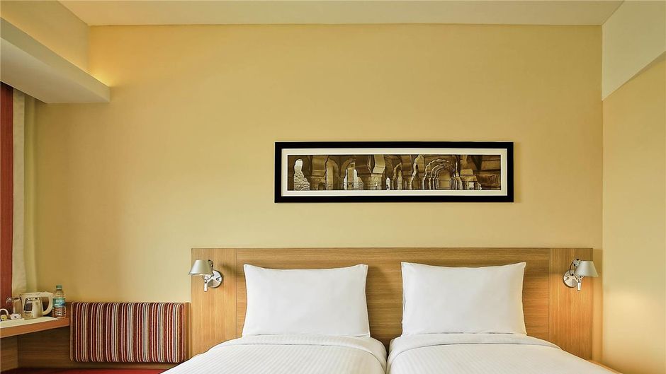 Ibis Delhi Airport Room