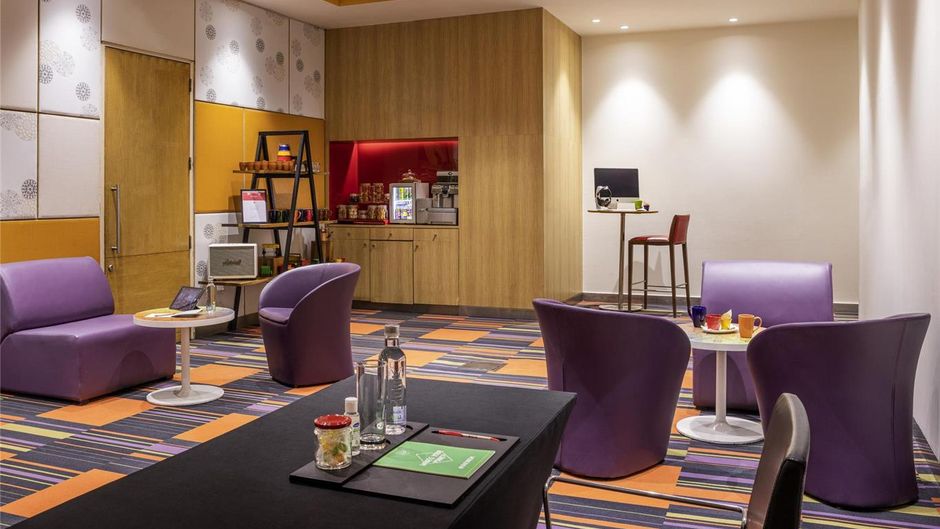 Ibis Delhi Airport Meeting