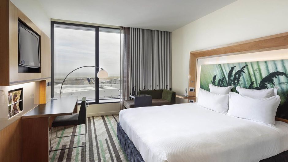 Novotel Auckland Airport Room