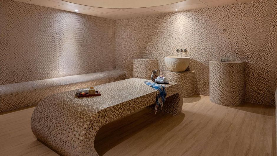 Sofitel Abu Dhabi Corniche Spa