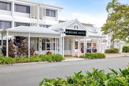 Mercure Cairns