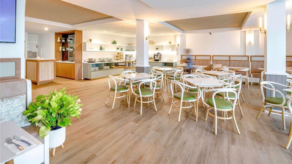 Mercure Cairns Restaurant
