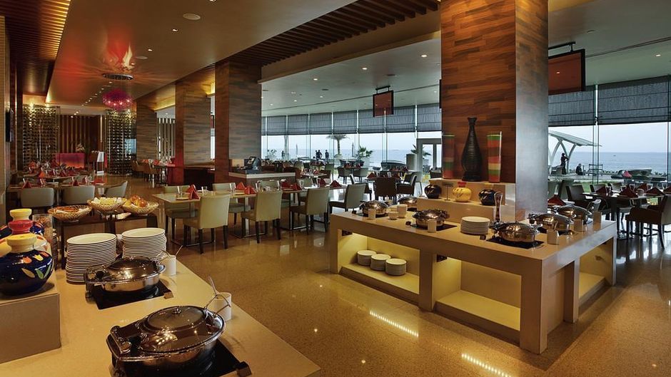 Novotel Visakhapatnam Varun Beach Restaurant