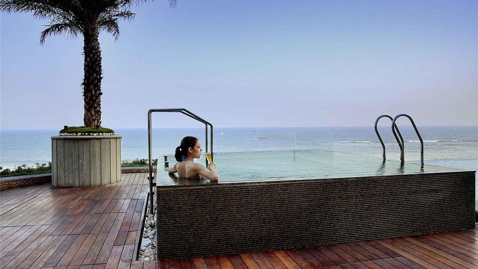 Novotel Visakhapatnam Varun Beach Exterior