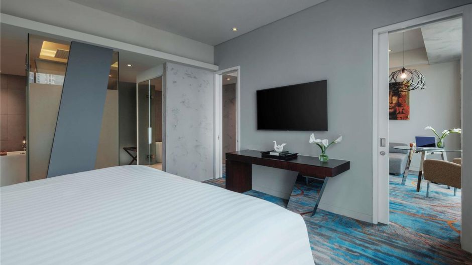 Pullman Jakarta Central Park Suite