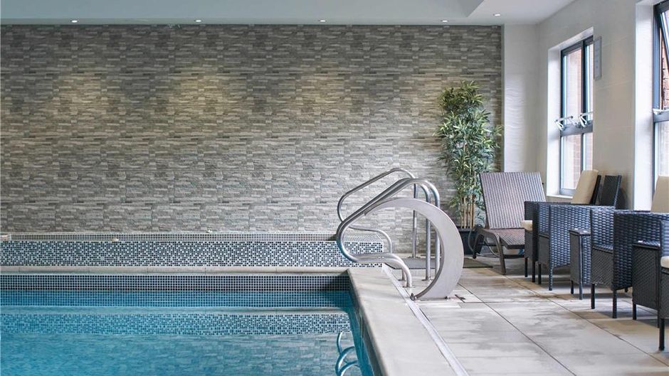Mercure Newcastle George Exterior