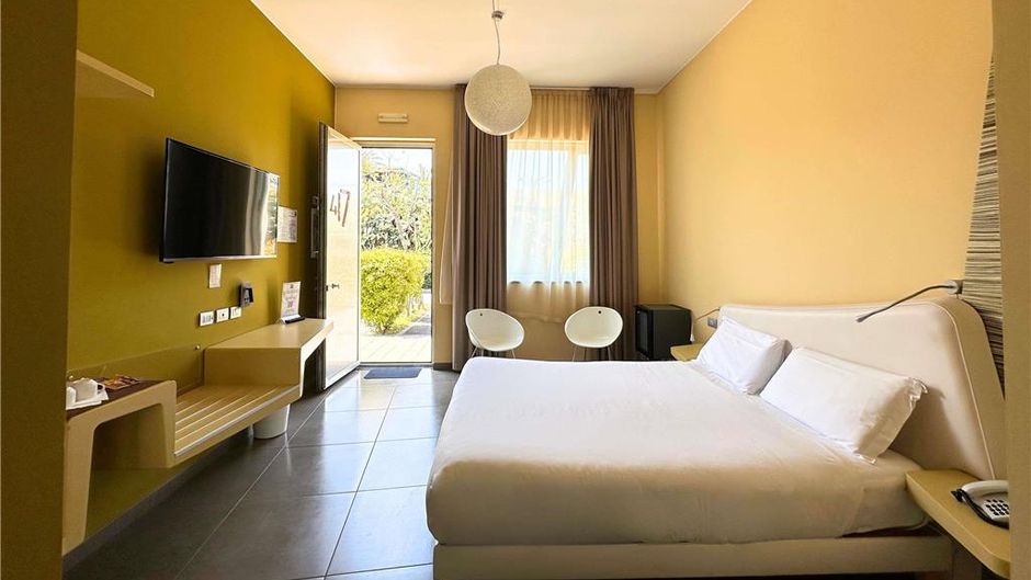 Ibis Styles Catania Acireale Hotel Room