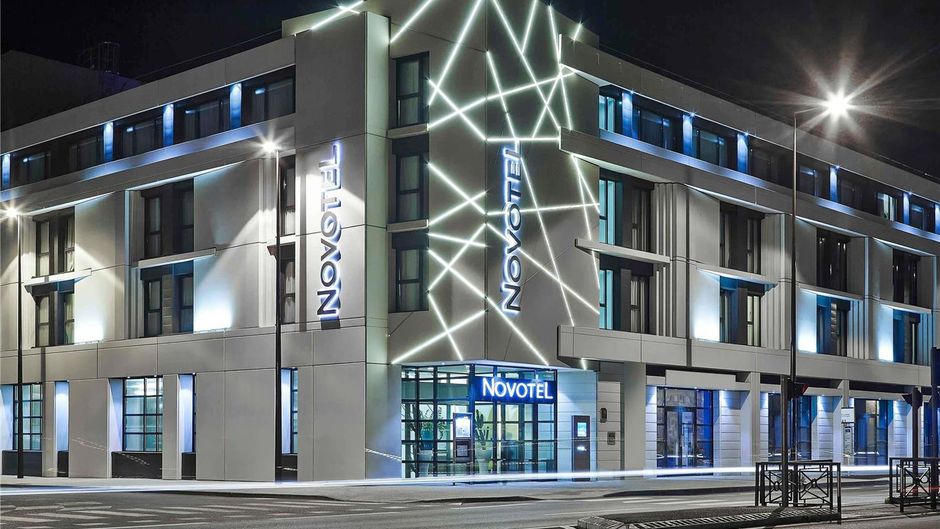 Novotel Avignon Centre Exterior