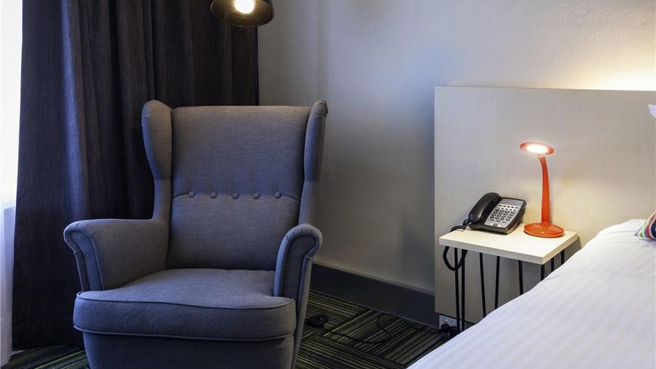 Ibis Styles Tamworth Room