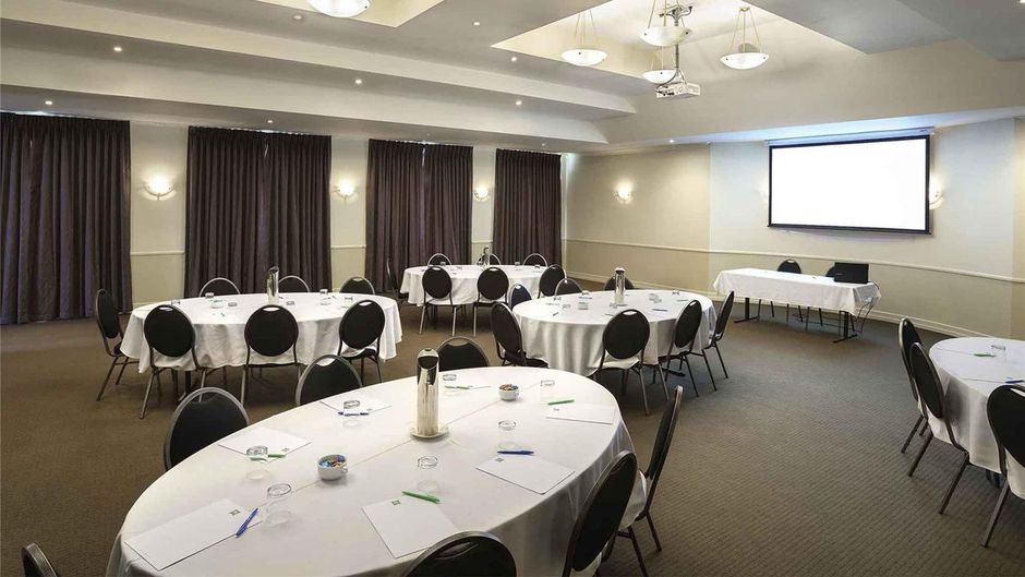 Ibis Styles Tamworth Meeting