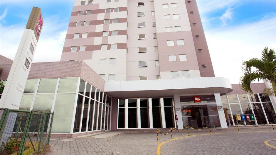 Ibis Feira De Santana Exterior