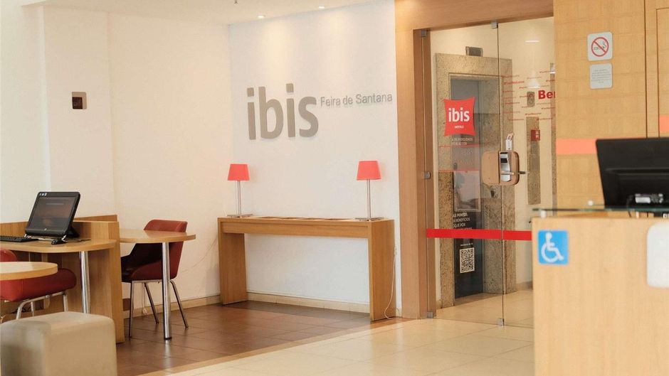 Ibis Feira De Santana Exterior