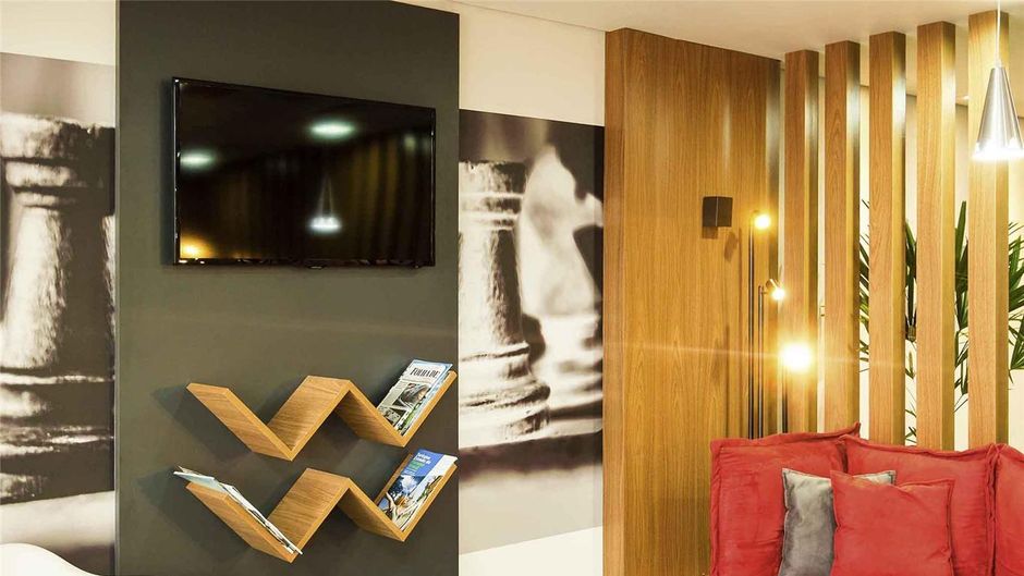 Ibis Cascavel Other