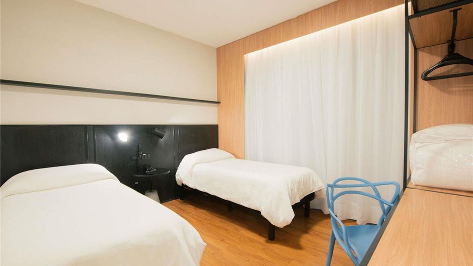 Ibis Curitiba Shopping Room