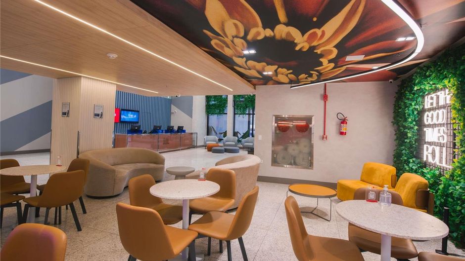 Ibis Curitiba Shopping Exterior