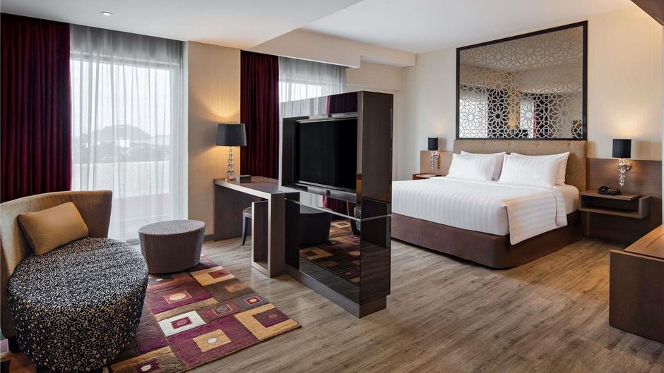 Mercure Padang Room