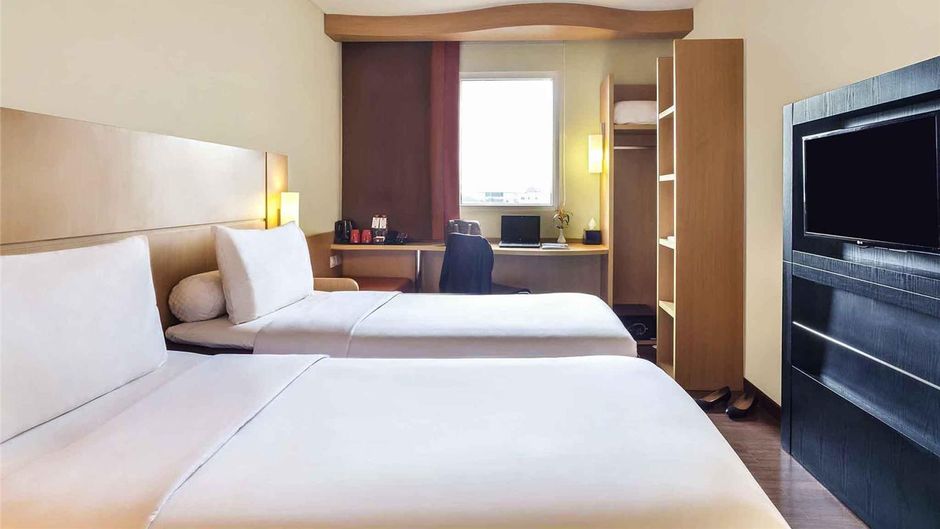 Ibis Surabaya City Center Room
