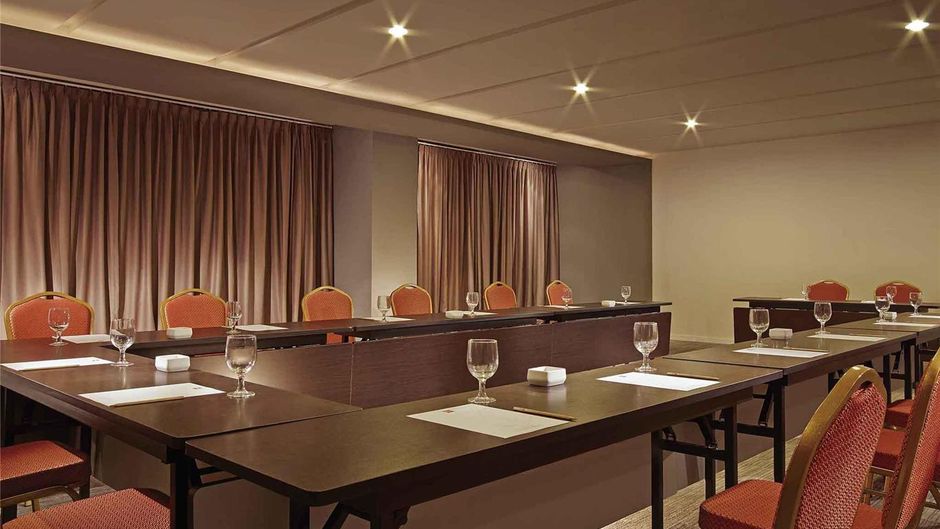 Ibis Surabaya City Center Meeting