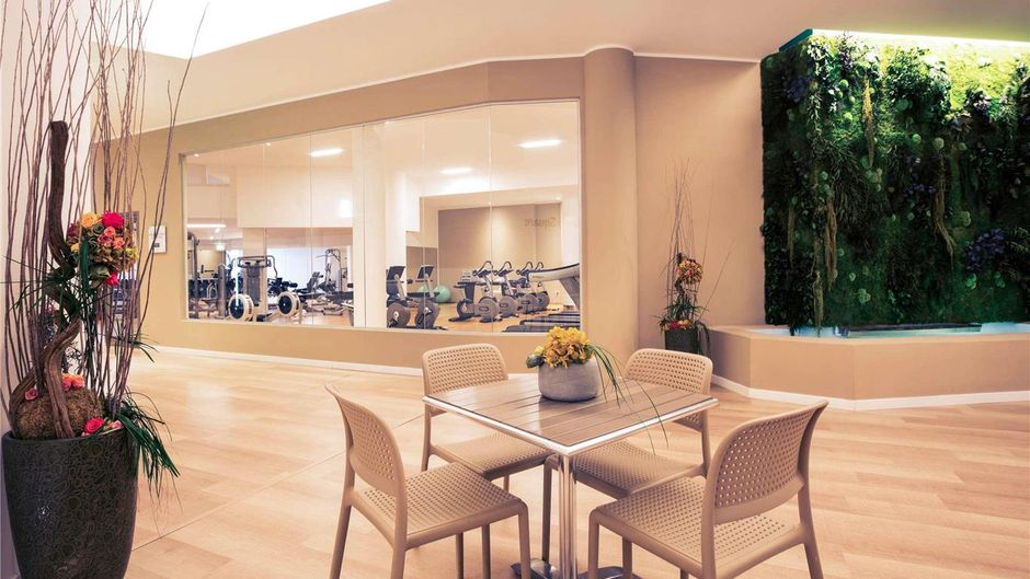 Mercure Olbia Hotel and Spa Exterior