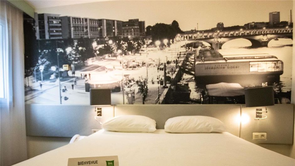 Ibis Styles Paris Tolbiac Bibliotheque Room