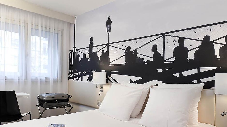 Ibis Styles Paris Tolbiac Bibliotheque Room