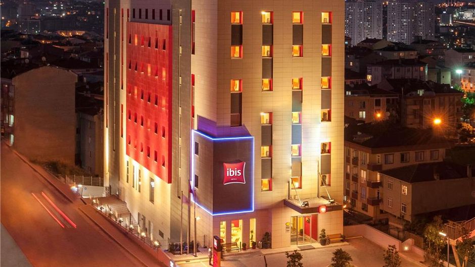 Ibis Istanbul Esenyurt Exterior