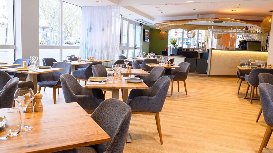Ibis Styles Tours Centre Restaurant