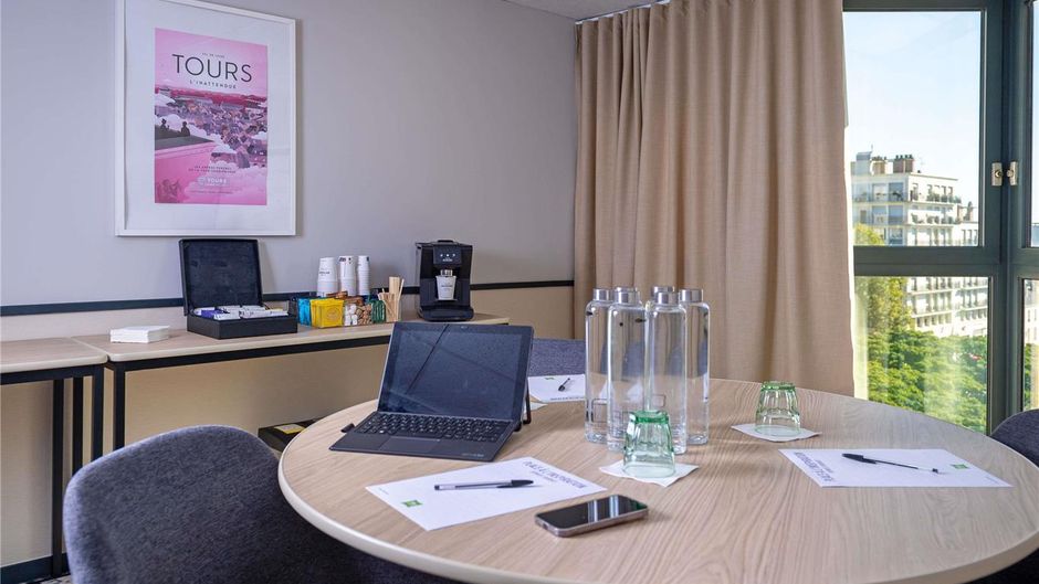 Ibis Styles Tours Centre Meeting