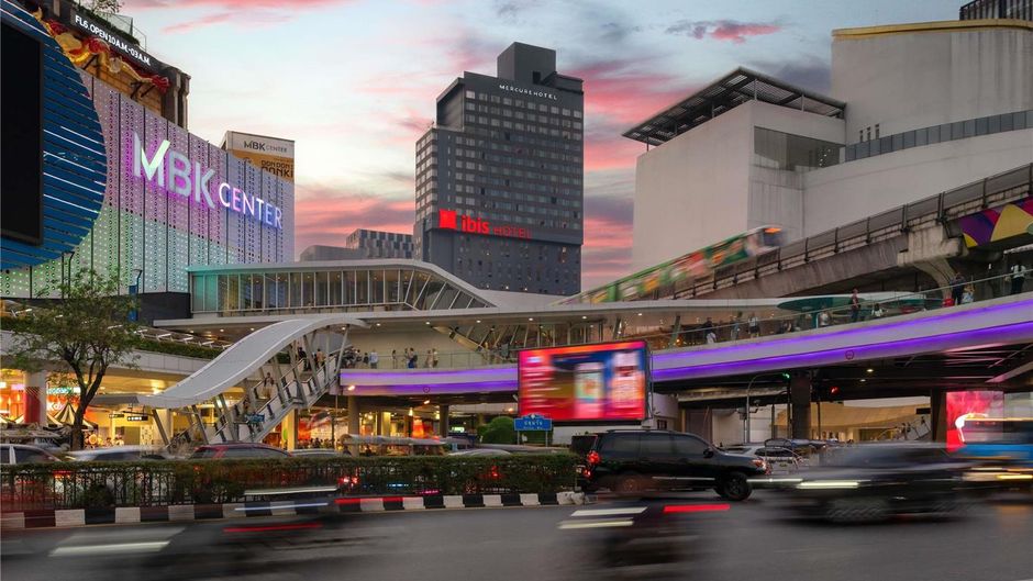 Mercure Bangkok Siam Exterior