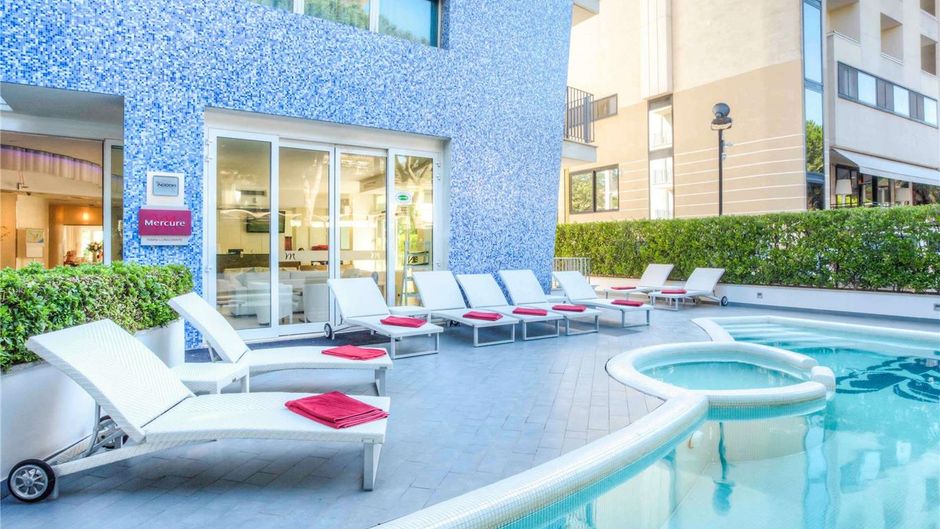 Mercure Rimini Lungomare Exterior