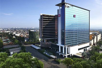 Ibis Bandung Supermal